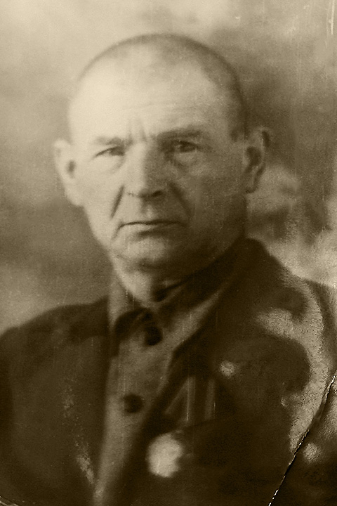Александр Викентьевич Яковлев (40-е годы)